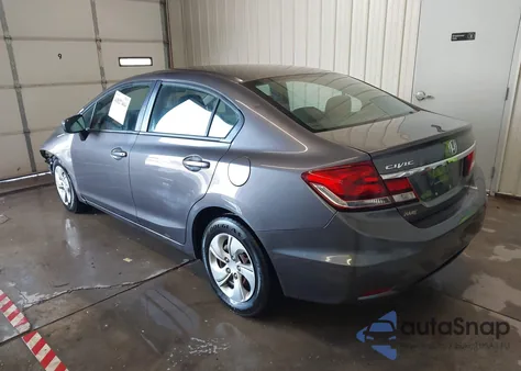 2015 Honda Civic Lx z USA, uszkodzony, nr VIN 19XFB2F55FE084044